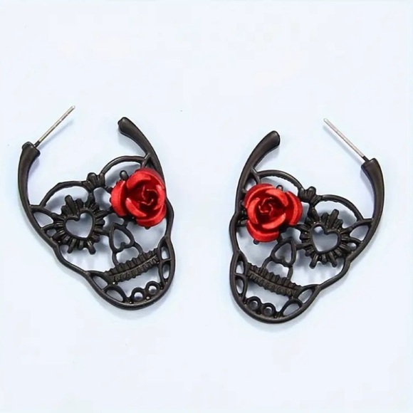 ✨Betsey Johnson Sugar Skull Earrings - Picture 5 of 6